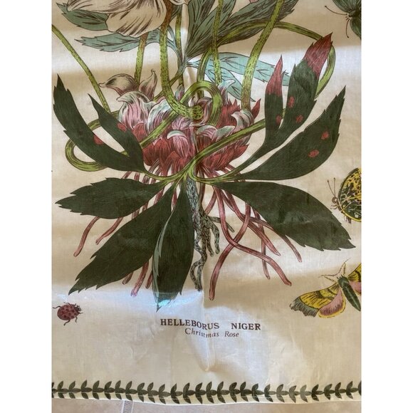 Portmeirion Botanic Garden Christmas Rose PVC Wipeable Apron - Picture 4 of 11